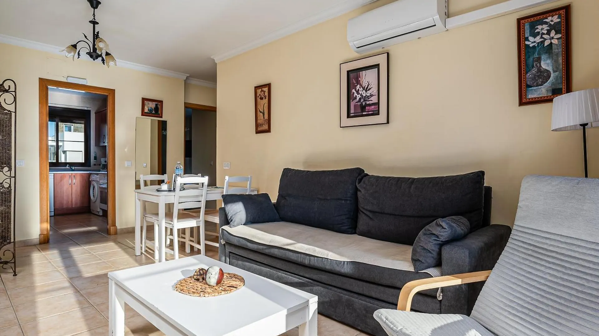 Apartamento Familiar Muy Soleado Cerca De La Playa Y Parking Incluido Chiclana de la Frontera