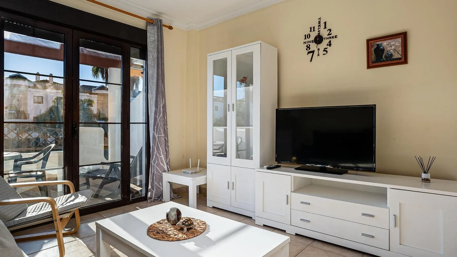 Apartamento Familiar Muy Soleado Cerca De La Playa Y Parking Incluido Chiclana de la Frontera
