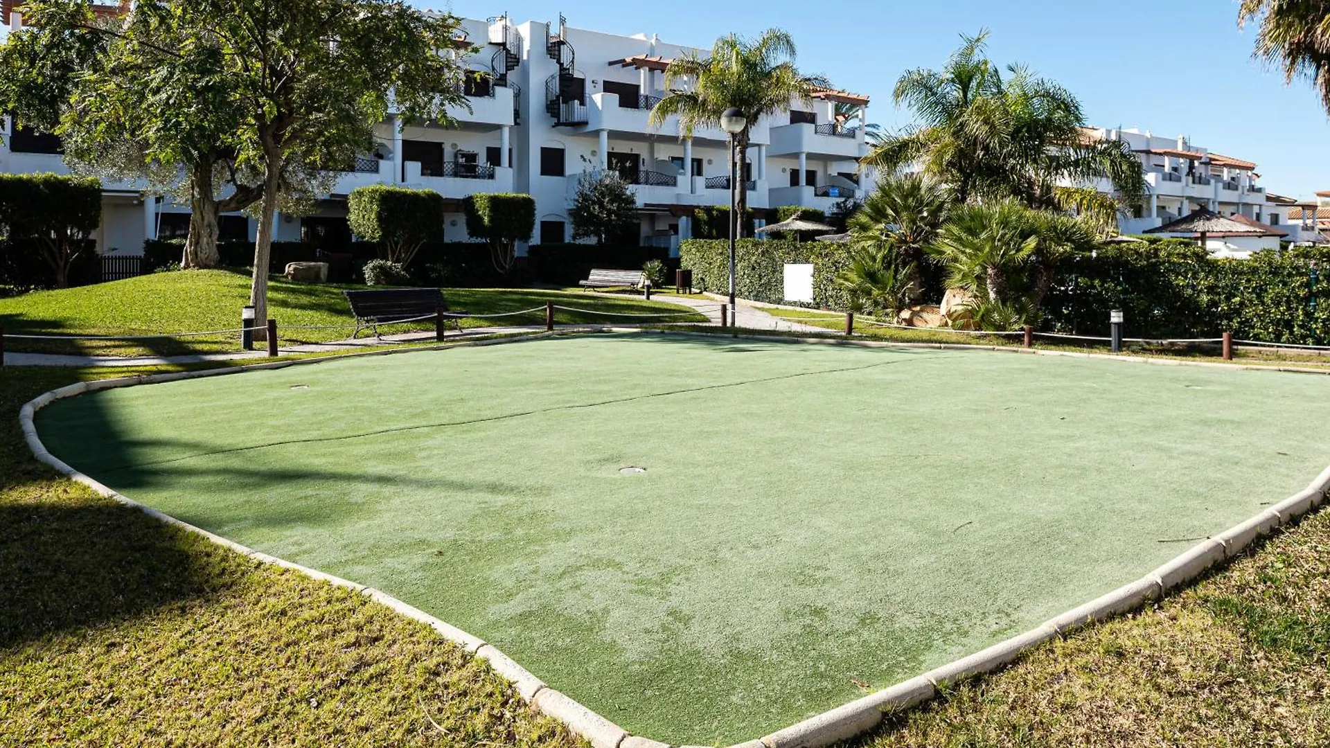 Apartamento Familiar Muy Soleado Cerca De La Playa Y Parking Incluido Chiclana de la Frontera España