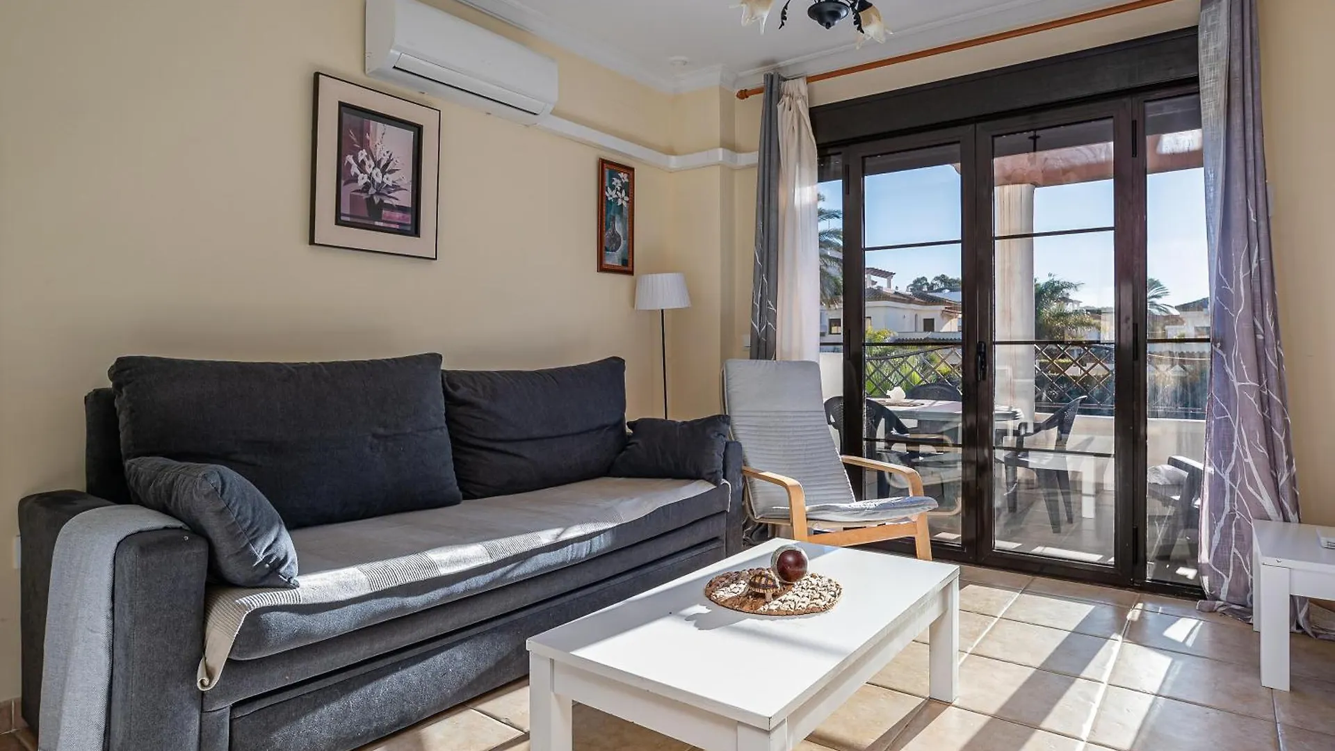 Apartment Apartamento Familiar Muy Soleado Cerca De La Playa Y Parking Incluido Chiclana de la Frontera Spain